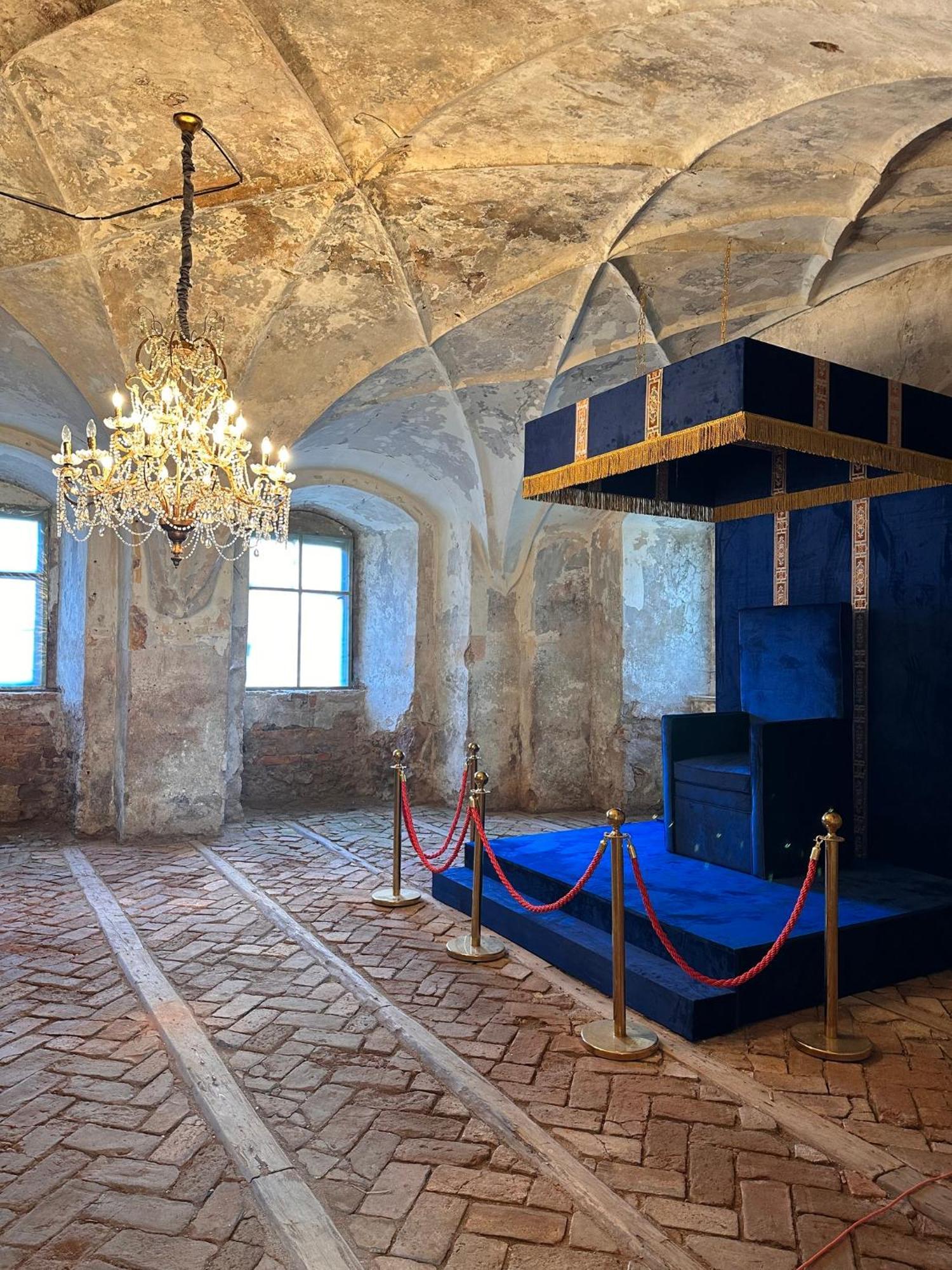 Zamek Sarny - Schloss Scharfeneck Kłodzko Eksteriør billede